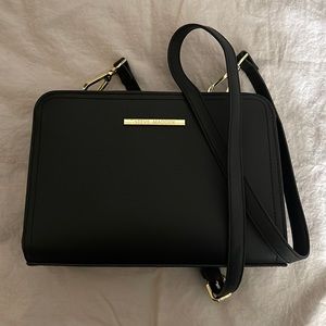 Steve Madden - Crossbody Purse - Black & Gold
